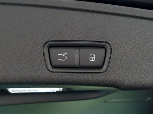 New 2025 Maserati Grecale Modena image 44