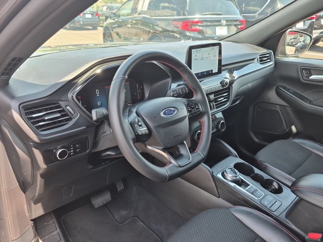 Used 2026 Ford Escape ST-Line FWD image 15