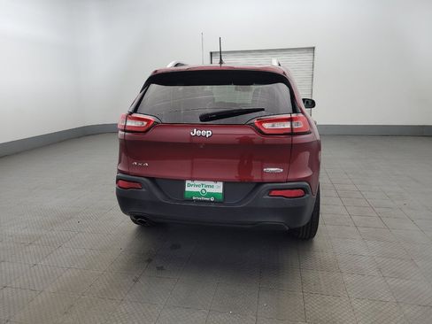 Used 2015 Jeep Cherokee Latitude image 7