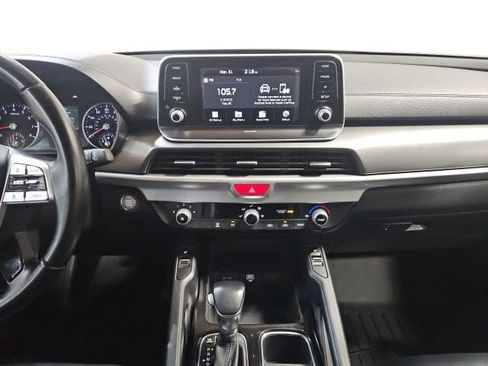 Used 2020 Kia Telluride S w/ S 8 Passenger Seating Package AWD/4WD image 16
