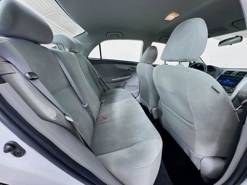 Used 2011 Toyota Corolla LE image 26