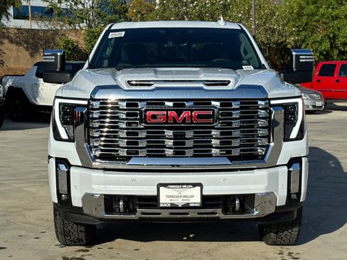 New 2026 GMC Sierra 2500 Denali w/ Denali Reserve Package image 5