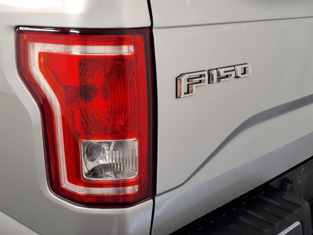 Used 2015 Ford F150 XLT w/ Equipment Group 302A Luxury AWD/4WD image 8