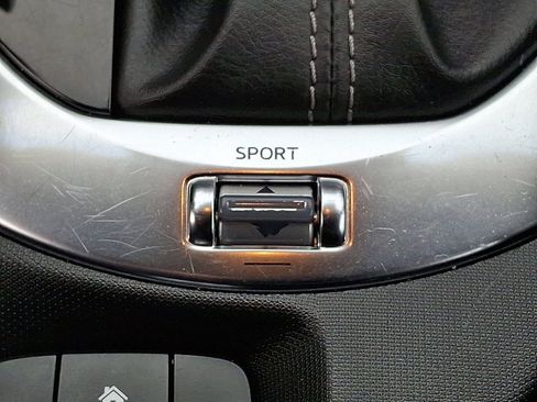 Used 2020 MAZDA MX-5 Miata RF Grand Touring image 25