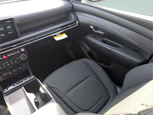 New 2026 Hyundai Tucson SEL image 16