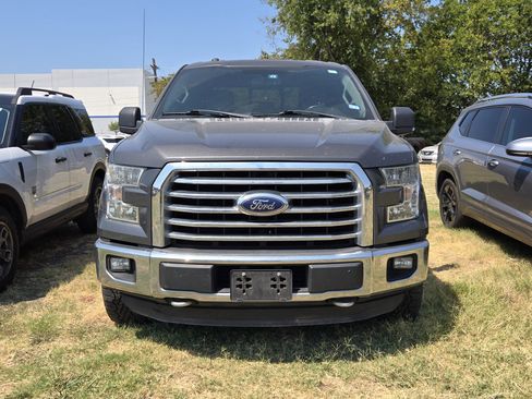 Used 2016 Ford F150 XLT w/ Equipment Group 302A Luxury AWD/4WD image 2