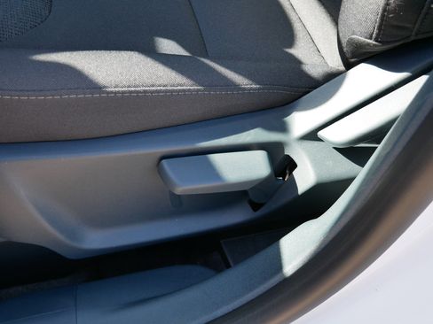 Used 2026 Ford Maverick XL FWD image 19