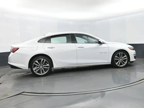 Used 2024 Chevrolet Malibu LT image 4