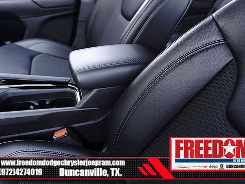 New 2026 Jeep Compass Latitude image 36