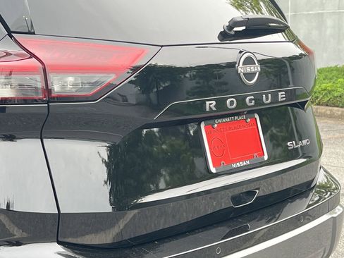 Certified 2026 Nissan Rogue SL AWD/4WD image 31