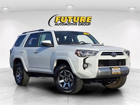 Used 2023 Toyota 4Runner TRD Off-Road Premium image 1