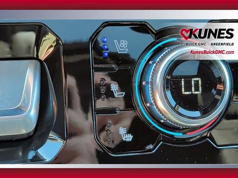 New 2026 GMC Sierra 1500 AT4 w/ AT4 Premium Package AWD/4WD image 32