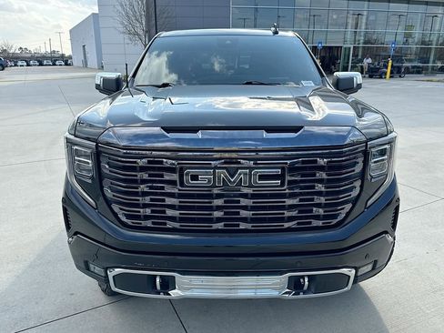 Used 2024 GMC Sierra 1500 Denali Ultimate image 4