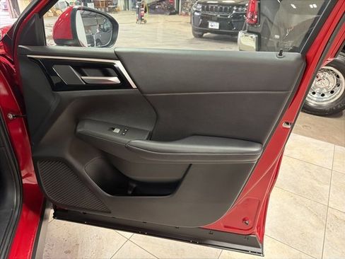 Used 2024 Mitsubishi Outlander SE image 22