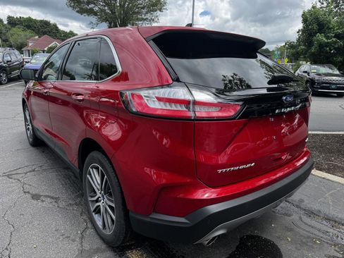 Used 2021 Ford Edge Titanium AWD/4WD image 4