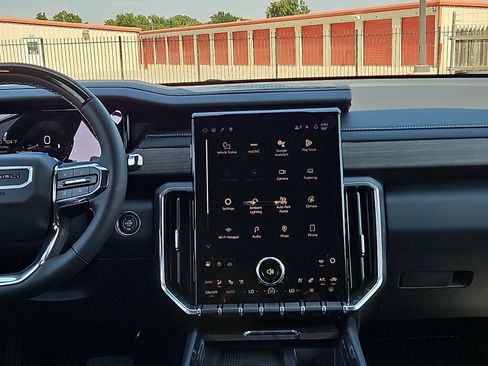 New 2026 GMC Acadia Denali w/ Super Cruise Package FWD image 11