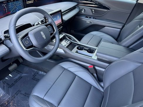 New 2026 Lincoln Nautilus Premier w/ Equipment Group 102A AWD/4WD image 7