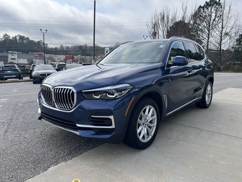 Certified 2022 BMW X5 sDrive40i w/ Premium Package image 4