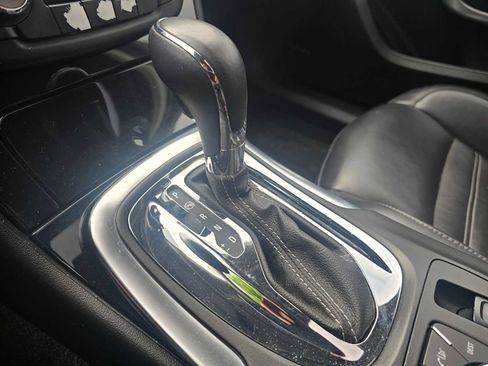 Used 2013 Buick Regal GS FWD image 31