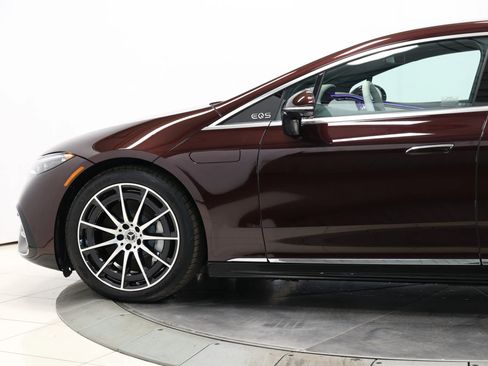 Used 2023 Mercedes-Benz EQS 580 EQS 580 4MATIC Sedan 4D image 7