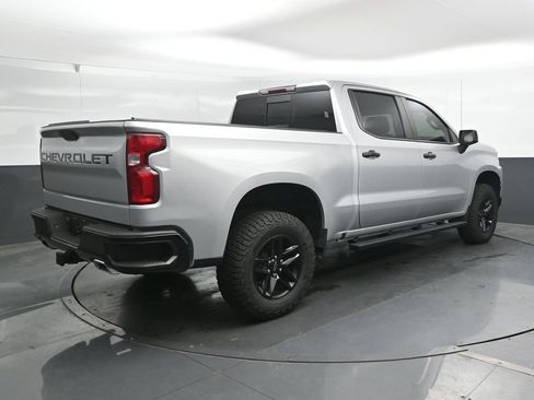 Used 2021 Chevrolet Silverado 1500 LT Trail Boss w/ Convenience Package II AWD/4WD image 4