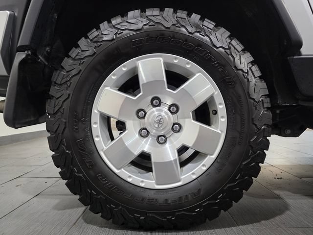 Used 2007 Toyota FJ Cruiser 4WD w/ Upgrade Pkg 2 image 24