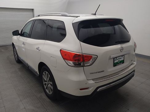 Used 2015 Nissan Pathfinder SL w/ Cargo Package FWD image 5