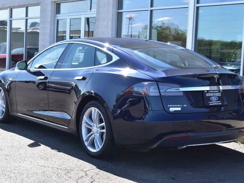 Used 2014 Tesla Model S 85 RWD image 8