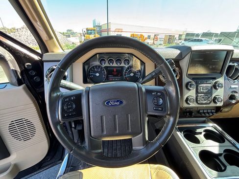 Used 2014 Ford F350 Lariat w/ FX4 Off-Road Package AWD/4WD image 12