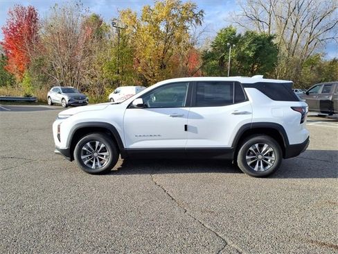 New 2026 Chevrolet Equinox LT w/ Convenience Package II image 7