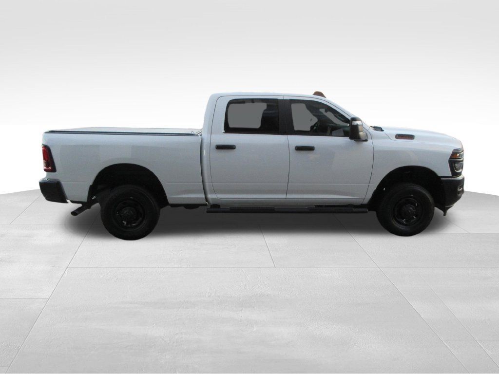 Used 2025 RAM 2500 Tradesman AWD/4WD image 6