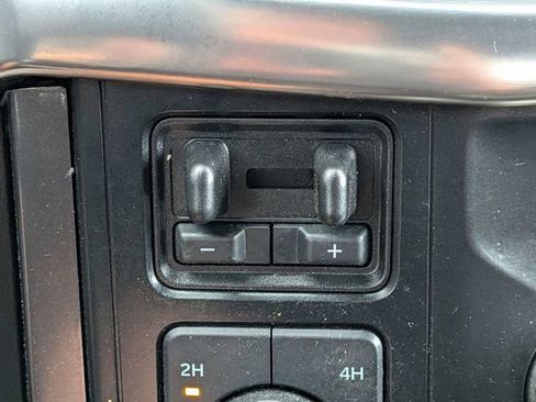 Used 2023 Ford F150 Lariat w/ Equipment Group 502A High image 27