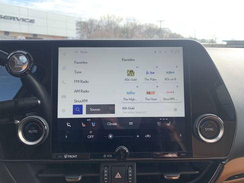 Certified 2025 Lexus NX 250 FWD w/ Towing Package (2000 Lbs) image 23