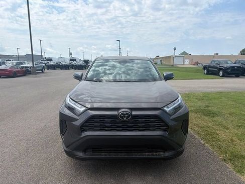 Certified 2024 Toyota RAV4 LE AWD/4WD image 7