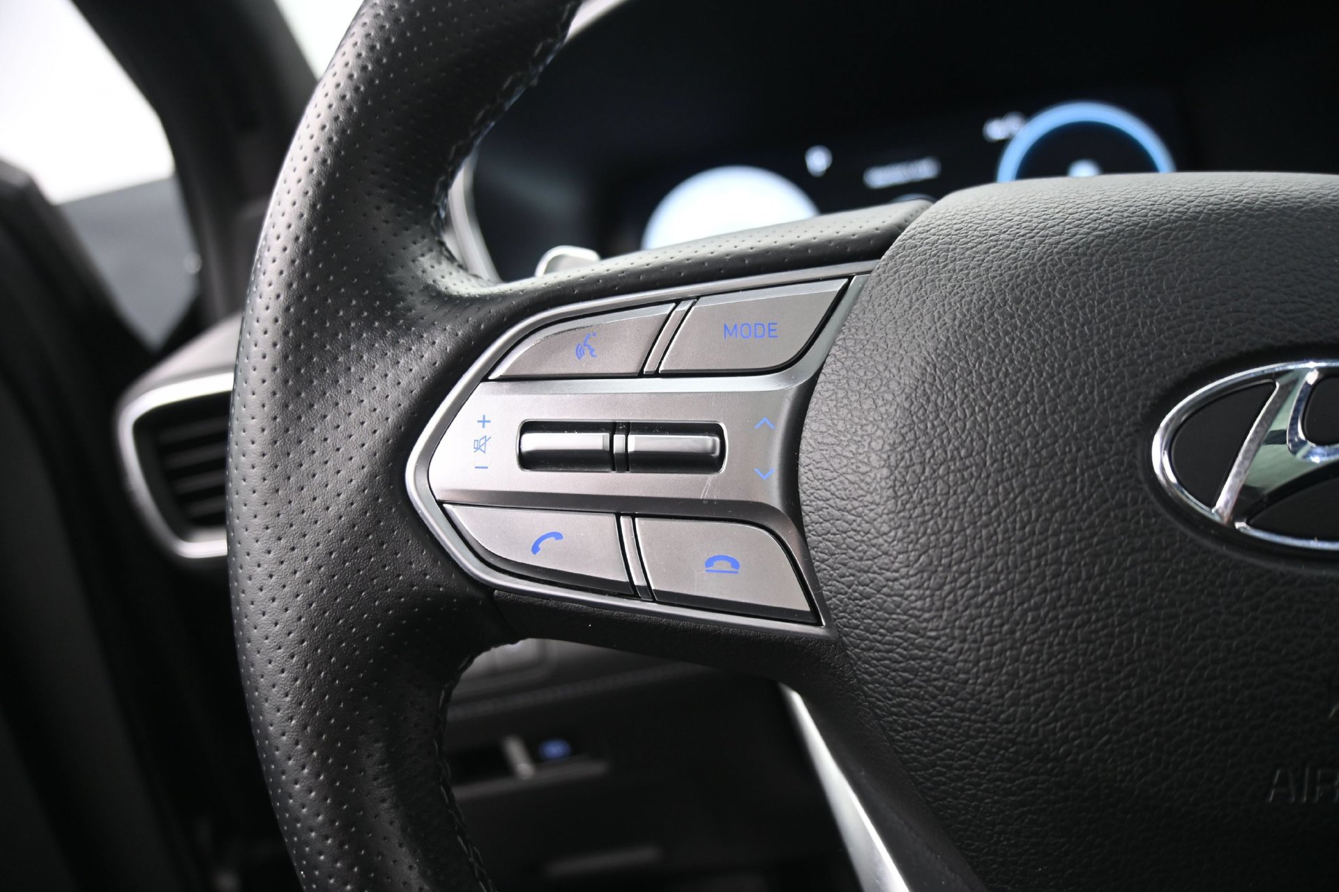 Used 2022 Hyundai Santa Fe Calligraphy AWD/4WD image 24