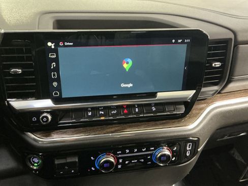 Used 2024 GMC Sierra 3500 SLE image 28