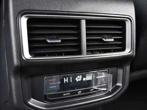 New 2026 Volkswagen Atlas SE image 22