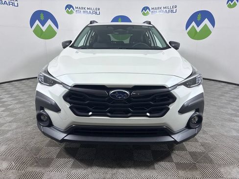 Used 2025 Subaru Crosstrek 2.5i Limited w/ Crosstrek Mirror Package AWD/4WD image 3