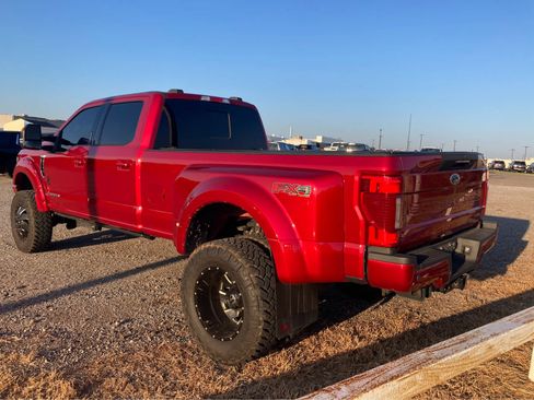 Used 2021 Ford F350 Lariat w/ Lariat Ultimate Package AWD/4WD image 6