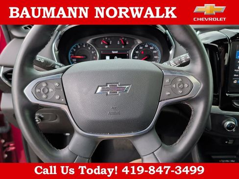 Used 2023 Chevrolet Traverse RS AWD/4WD image 20