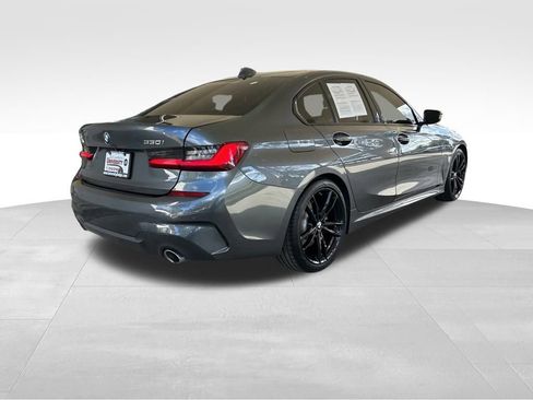 Used 2019 BMW 330i Sedan w/ M Sport Package image 3