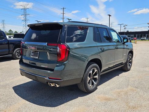 New 2026 GMC Yukon AT4 w/ AT4 Premium Plus Package AWD/4WD image 6