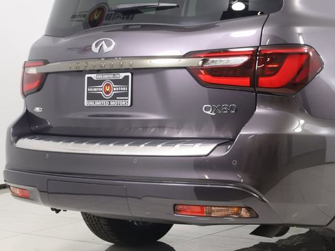 Used 2023 INFINITI QX80 Premium Select w/ All-Season Package image 47