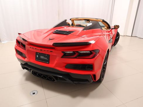 Used 2024 Chevrolet Corvette Z06 w/ Battery Protection Package RWD image 5