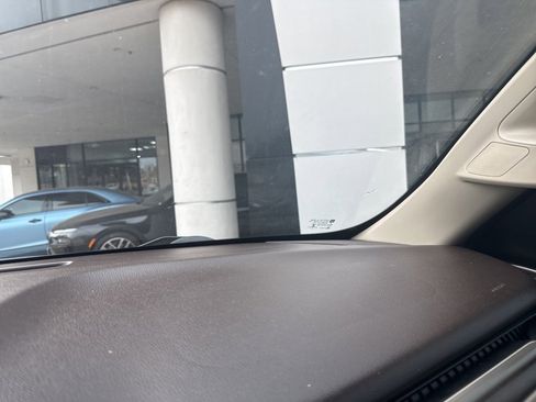 Used 2018 GMC Yukon Denali image 44