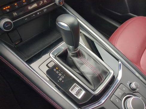 Used 2023 MAZDA CX-5 Carbon Edition image 23