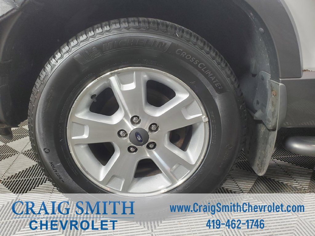 Used 2003 Ford Explorer XLT AWD/4WD image 26