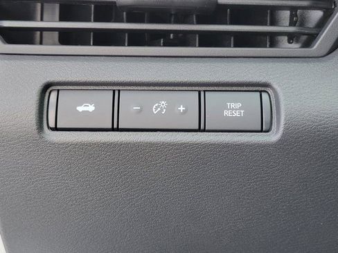 New 2026 Nissan Altima 2.5 SR w/ SR Premium Package FWD image 19
