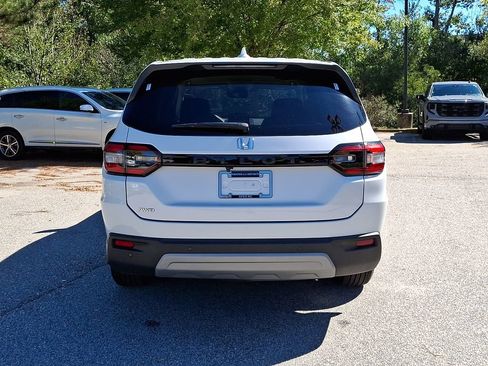 Used 2025 Honda Pilot EX-L image 5