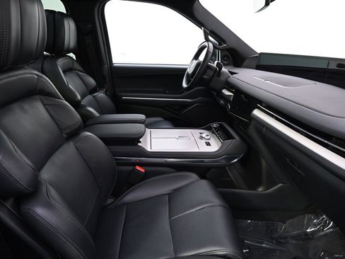 New 2025 Lincoln Navigator L Reserve w/ Jet Appearance Package image 16